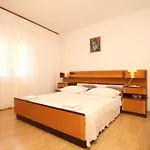 With Parking Space Kukljica, Ugljan - 8237 Apartamento