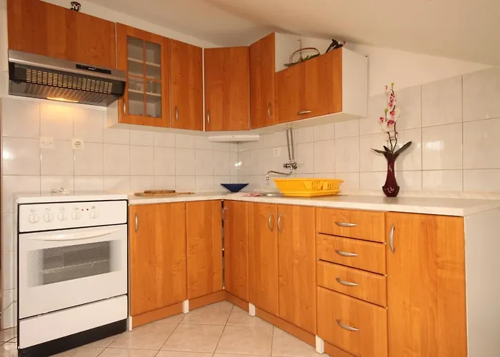 Apartment With Parking Space Kukljica, Ugljan - 8237