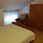 Διαμέρισμα With Parking Space Kukljica, Ugljan - 8237 *