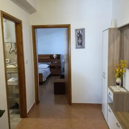 Апартаменты With Parking Space Kukljica, Ugljan - 8237 Куклица